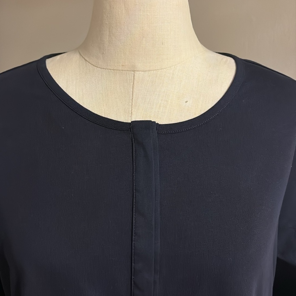 Chico's NWT Classic Navy MIX MEDIA cotton Blouse top statement touched sleeves L - Picture 4 of 12